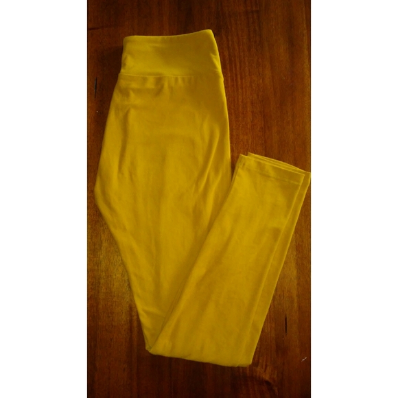 Lularoe legging . - Picture 1 of 3